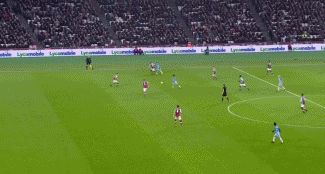 率队夺冠后，梅西蝉联美职联年度MVP