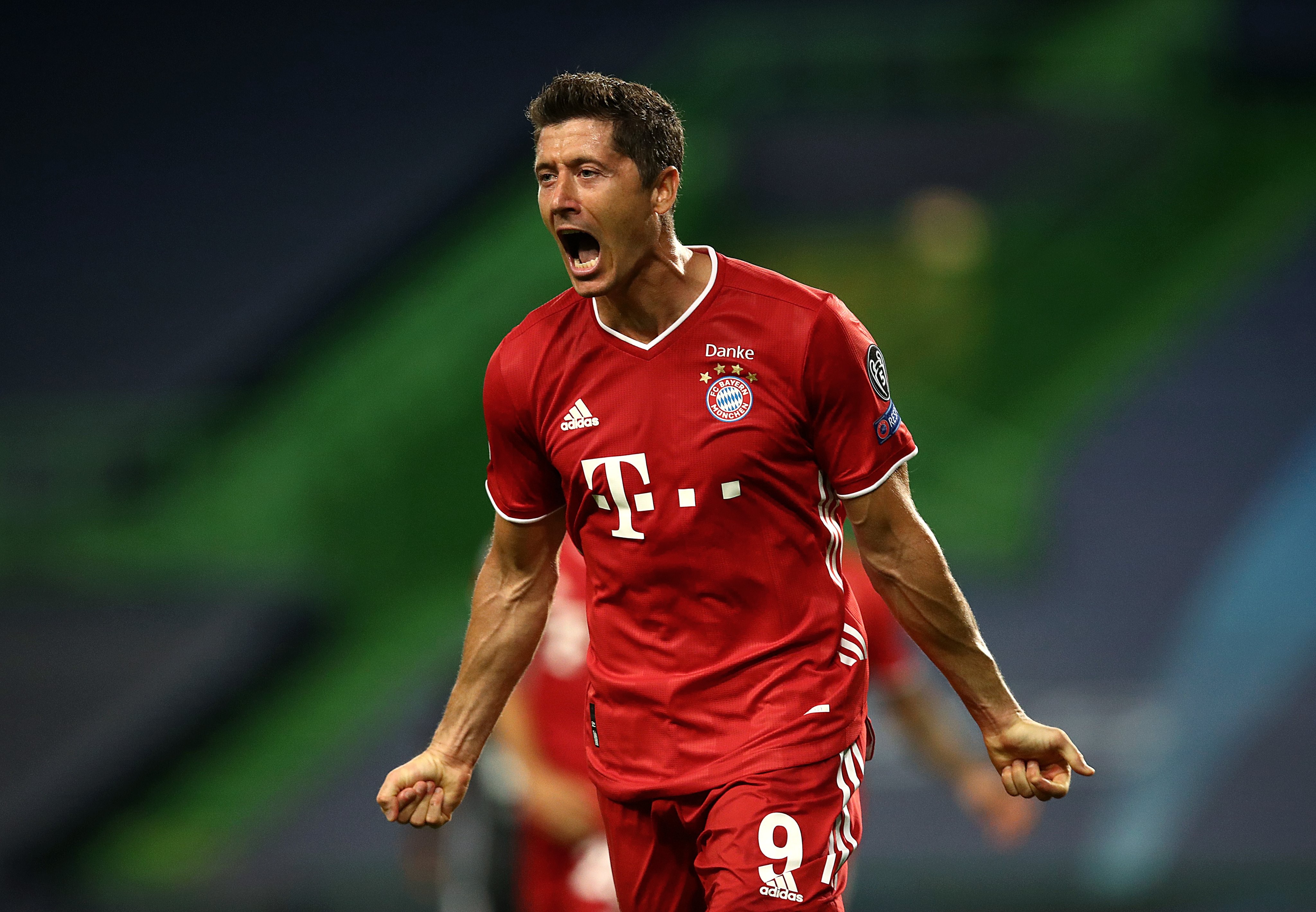 帕福斯1-0黄潜斩获队史欧冠首胜，卢卡森制胜，盖伊失单刀