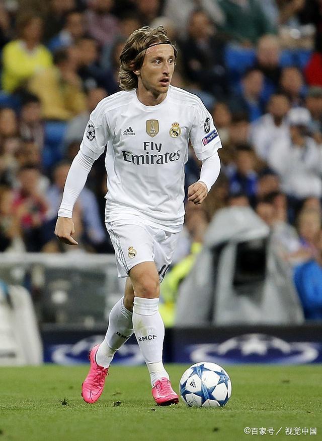 6次扑救客场零封尤文，都灵门将帕莱亚里当选德比全场最佳