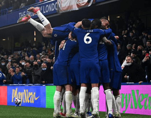 西甲半场：亚当斯门前造险，瓦伦西亚暂0-0塞维利亚