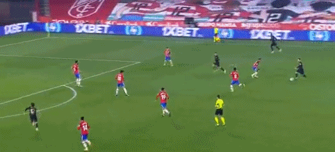 鲁尔：多特小将科尔-坎贝尔就转会接触了中日德兰和图尔贝里